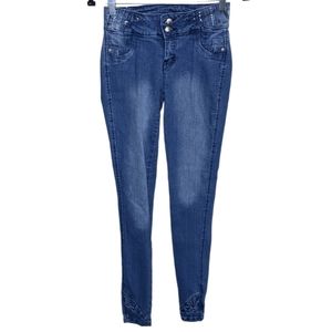 Diamante Juniors Skinny Jeans Size 5 ✨